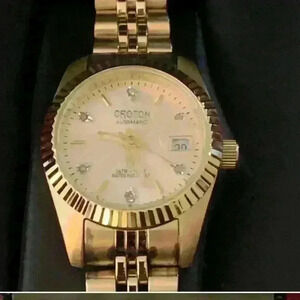 Women’s diamond croton watch